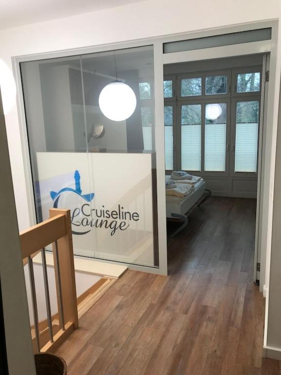 רוסטוק Exclusive Fewo In Warnemuende, 150M To The Beach, 2 Bathrooms, 2 Bedrooms, Sauna, Wifi And Much More. מראה חיצוני תמונה