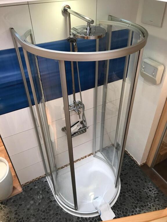 רוסטוק Exclusive Fewo In Warnemuende, 150M To The Beach, 2 Bathrooms, 2 Bedrooms, Sauna, Wifi And Much More. מראה חיצוני תמונה