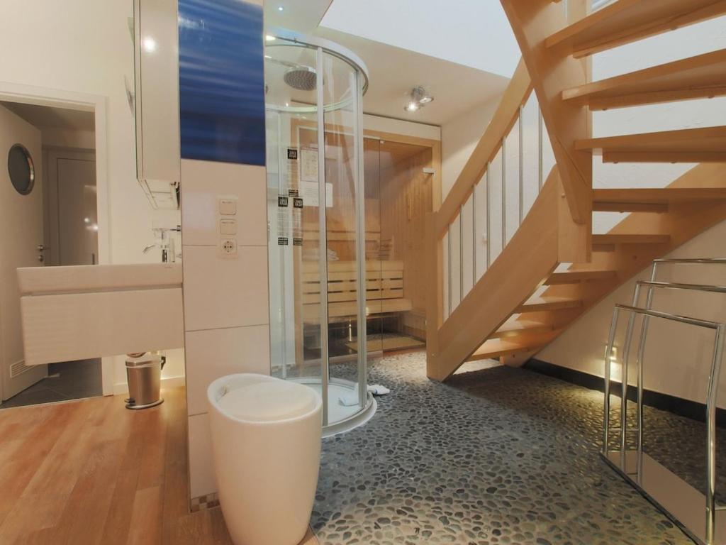 רוסטוק Exclusive Fewo In Warnemuende, 150M To The Beach, 2 Bathrooms, 2 Bedrooms, Sauna, Wifi And Much More. מראה חיצוני תמונה
